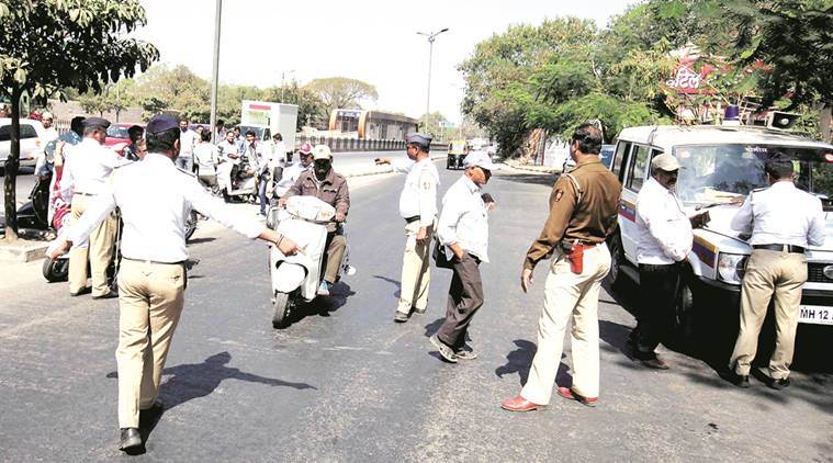 traffic police, traffic control, gurgaon, risky jon, gurgaon traffic police, gurgaon police, indian express