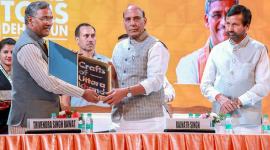 Investors summit, Uttarakhand investors summit, investors conclave, Dehradun conclave, Dehradun event, Rajnath Singh, World Economy, Trivendra Rawat, Uttarakhand news, Indian express