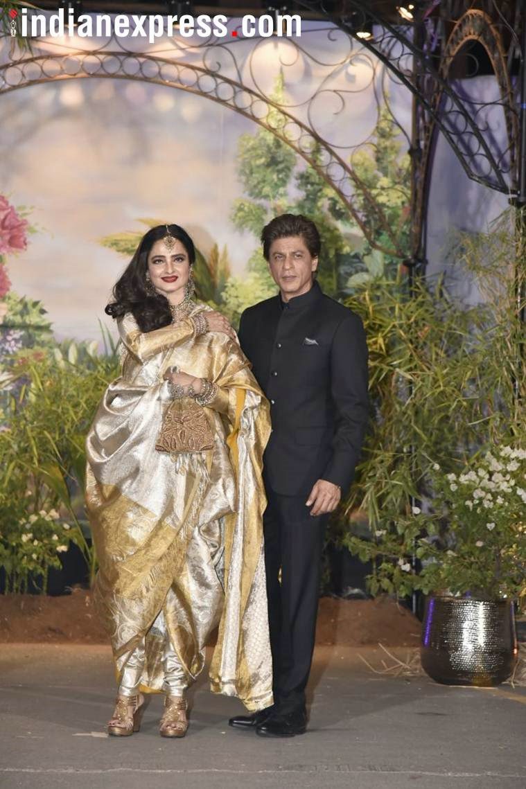 rekha, rekha birthday, happy birthday rekha, hbd rekha, actress rekha, rekha fashion, rekha style, rekha kanjeevaram saris, rekha latest looks, rekha updates, rekha latest pics, rekha saris, rekha traditional wear, rekha amitabh bachchan, rekha latest news, celeb fashion, bollywood fashion, indian express, indian express news