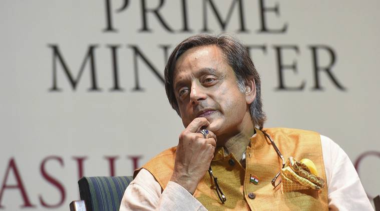 Shashi Tharoor, Shashi Tharoor scorpian remark, Shashi Tharoor calls PM modi scorpian, narendra modi, delhi court summons Shashi Tharoor, complaint against Shashi Tharoor