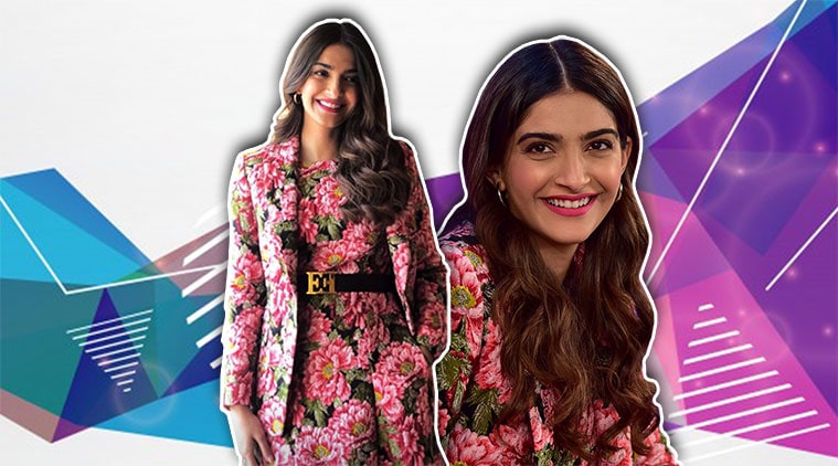 sonam kapoor, sonam kapoor recent photo, sonam kapoor balzer, sonam kapoor blazer look, indian express, indian express news