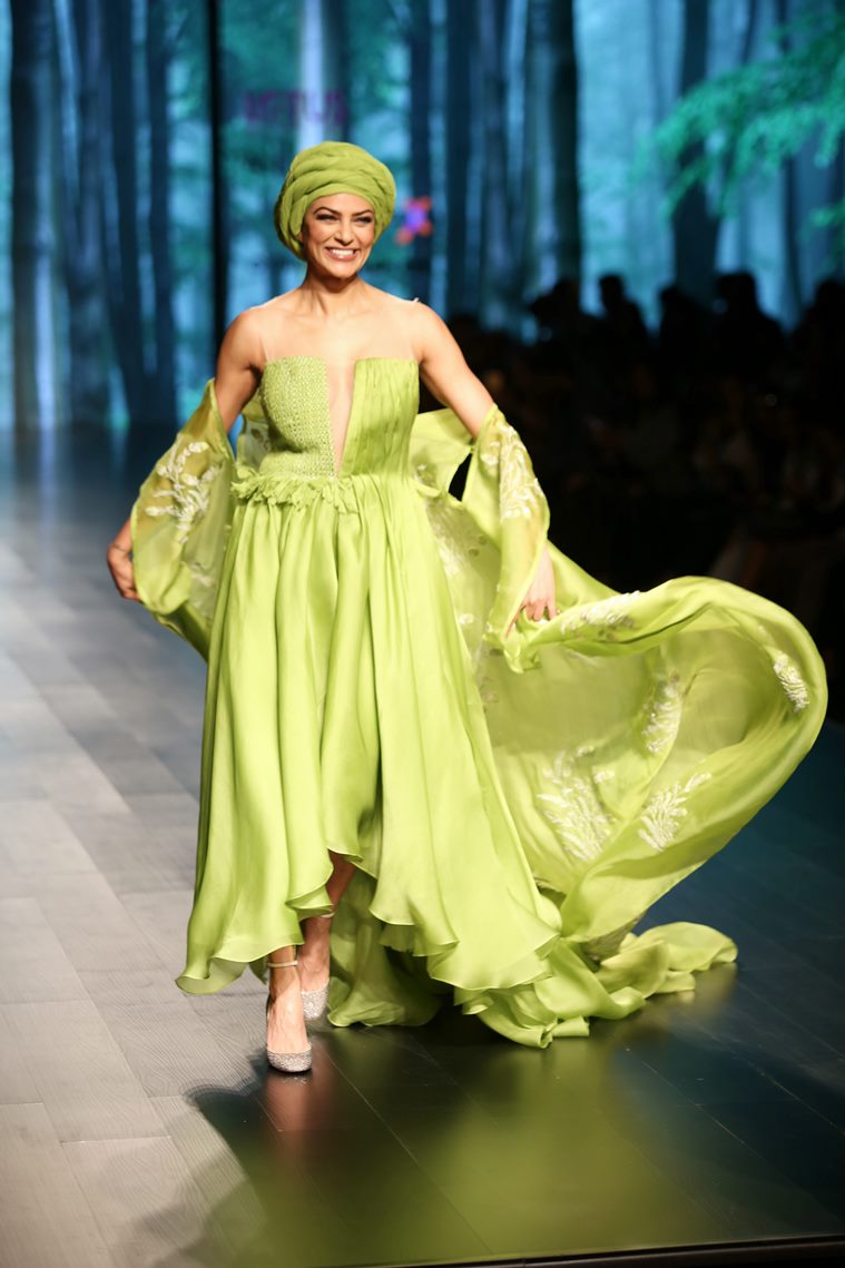 Lotus Make-Up India Fashion Week, Sushmita Sen, Diana Penty, LMIFW 2018, LMIFW Spring/Summer 2019 collection, Vidhi Wadhwani, Bhumika and Jyoti, indian express, indian express news