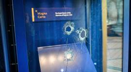 US tourist stops thief who tried to steal Magna Carta in UK