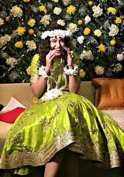 yuvika chaudhary mehendi photos