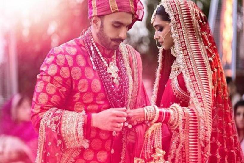 ranveer singh deepika anand kiraj ceremony