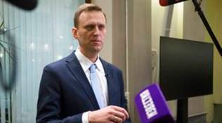 Alexei Navalny, Alexei Navalny russia, Alexei Navalny ill, Alexei Navalny's illness, russia's Alexei Navalny, russia Alexei Navalny ill, world news, Indian Express