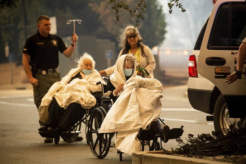 Wildfire ravages California town, thousands forced to evacuate