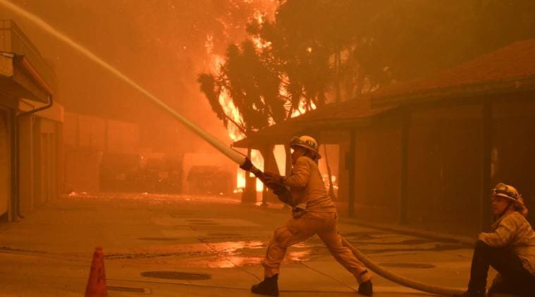 Camp Fire could threaten Oroville on Saturday night, Cal Fire says