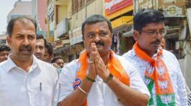 Karnataka bypolls: CM Kumaraswamy’s wife’s rival candidate Chandrashekhar quits BJP, rejoins Congress