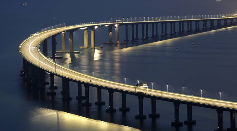 Hong Kong-Zhuhai-Macao bridge, 5G connectivity, China sea bridge 5G, 5G network on China bridge, ZTE network gear, optical fiber network, 5G technology ZTE, global 5G adoption, 5G network architecture, 5G signal 