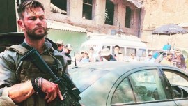 chris hemsworth dhaka netflix photos