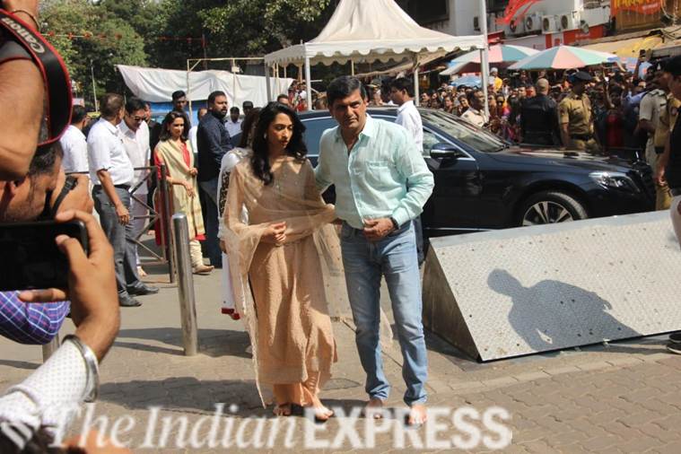 Deepika Padukone, Ranveer Singh Siddhivinayak visit photos
