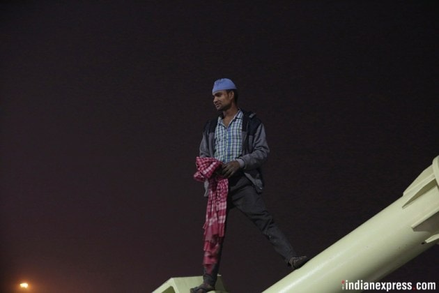 Delhi's Signature Bridge: Where a selfie means risking your life