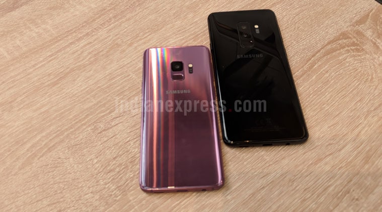 Samsung Galaxy S10, Galaxy S10 flat display, Galaxy S10 M9 displays, Galaxy S10 leaks, Samsung AMOLED displays, Galaxy S10 specifications, OLED screens, Galaxy S10 features, Samsung displays, AMOLED display for iPhone, Galaxy S10 variants, Samsung