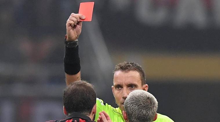 Gonzalo Higuain apologises for sending off in Juventus defeat