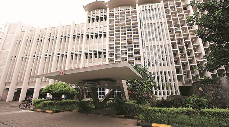 India lockdown, coronavirus cases, IIT-Bombay study, impact on labourers, COVID-19, Indian economy, Indian express news