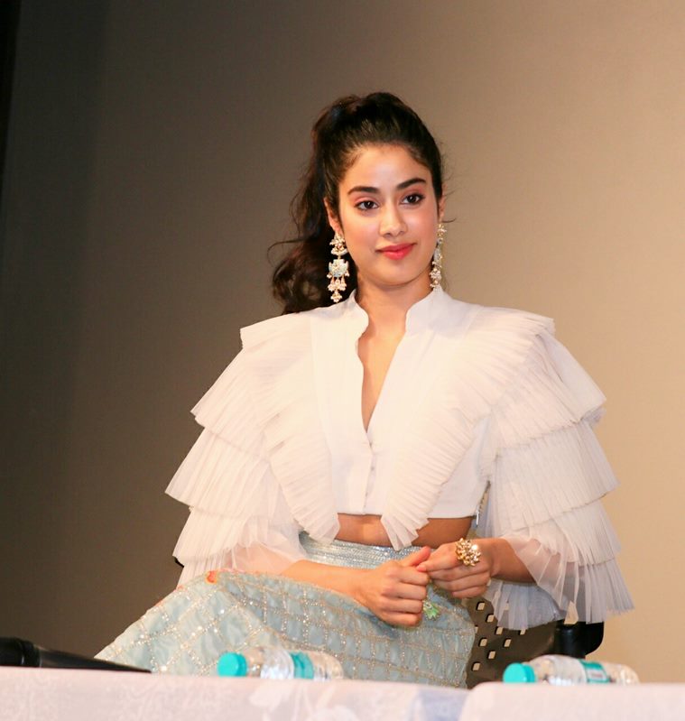 janhvi kapoor, iffi 2018, janhvi kapoor latest news, 49th International Film Festival of India goa, janhvi kapoor recent photo, janhvi kapoor red carpet, janhvi kapoor updates, janhvi kapoor fashion, celeb fashion, bollywood fashion, indian express, indian express news