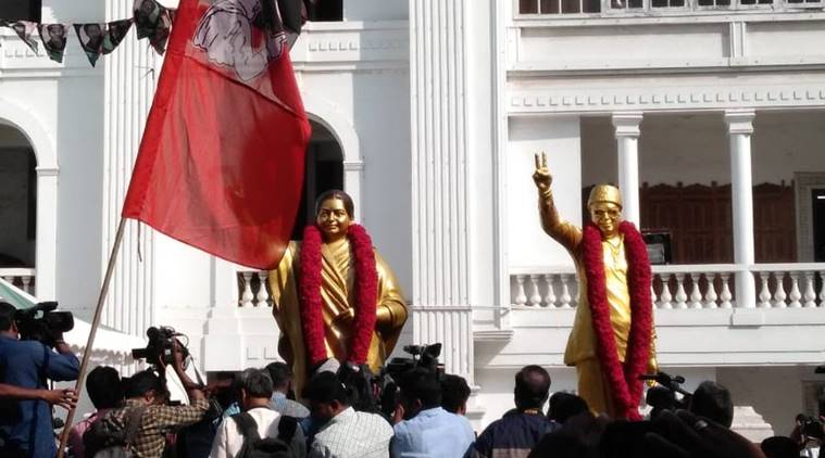 AIADMK unveils new statue of Jayalalithaa to replace the one that didn't resemble her