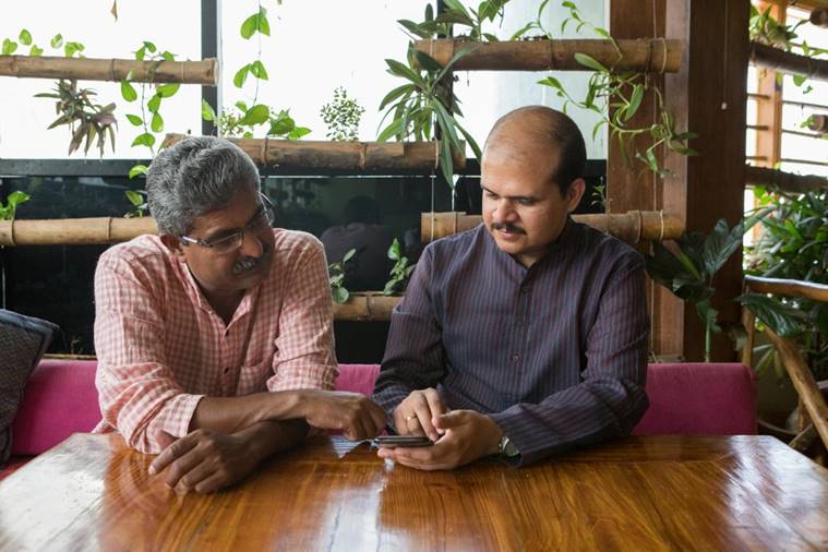 how whatsapp is changing the way we eat food, whatsapp food community, food groups, what we eat, indian express, indian express news