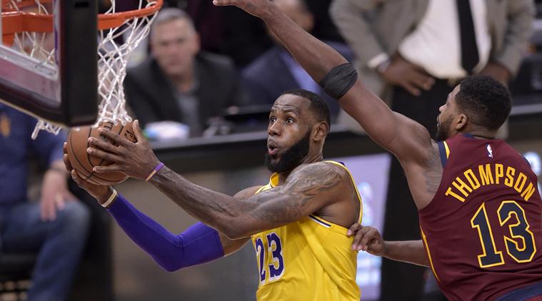 Cleveland fans welcome LeBron James 