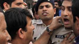 Signature Bridge opens to roadside violence, Delhi BJP chief stopped from going on stage