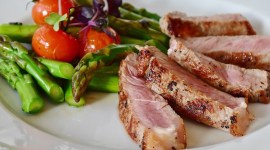 meat diet, dangers of eating meat, meat diet issues, vegetarian diet,