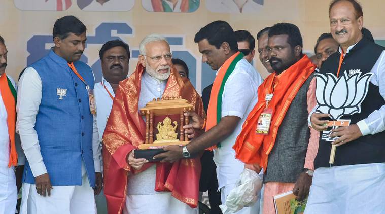 'Family-ruled' TRS and Congress playing 'friendly match' in Telangana: PM Modi