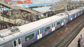 railways, mumbai ntrain, train mishaps, mumbai train accidents, mumbai suburban train, mumbai local train, mumbai accident, train deaths, mumbai news, indian express