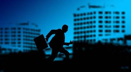 office time, employees travelling, employees travelling to work, employees commuting