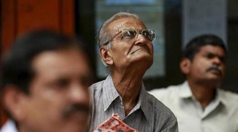 Enhanced pension for CG pensioners due only on completion of 80 years 