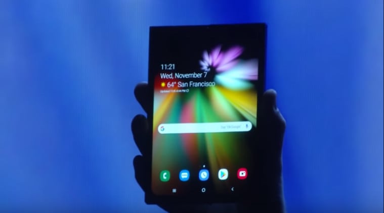 samsung foldable phone specs