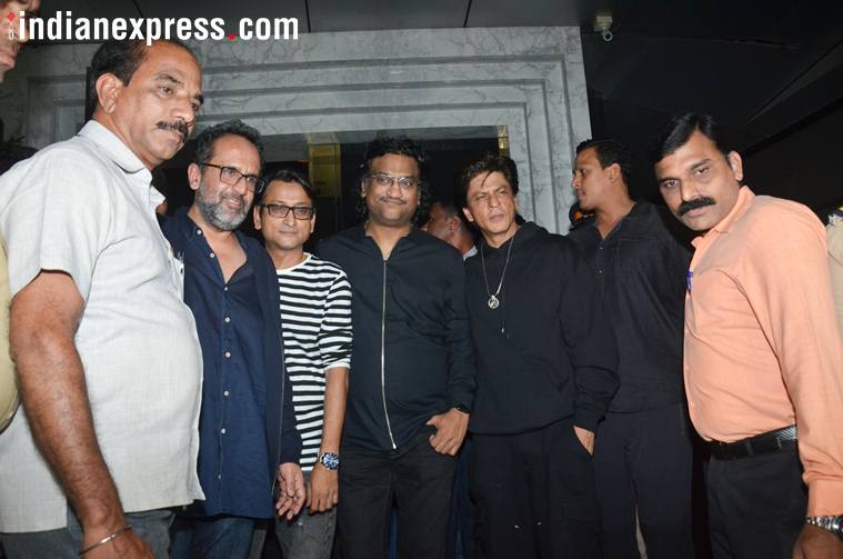 shah rukh khan birthday party with zero team