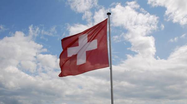 Who stands to lose if Swiss-EU treaty talks fail?