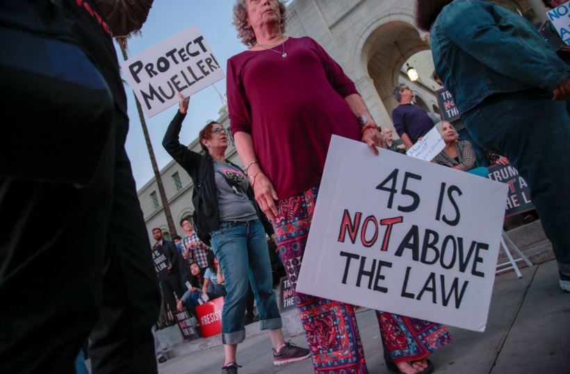 'Protect Mueller's Russia probe': Hundreds protest on US streets