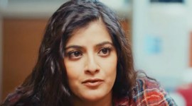 Varalaxmi Sarathkumar Velvet Nagaram trailer