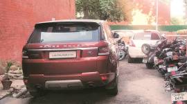 Chandigarh gangster Chandigarh: Brother of gangster, who jumped off hotel, wanted in 6 cases