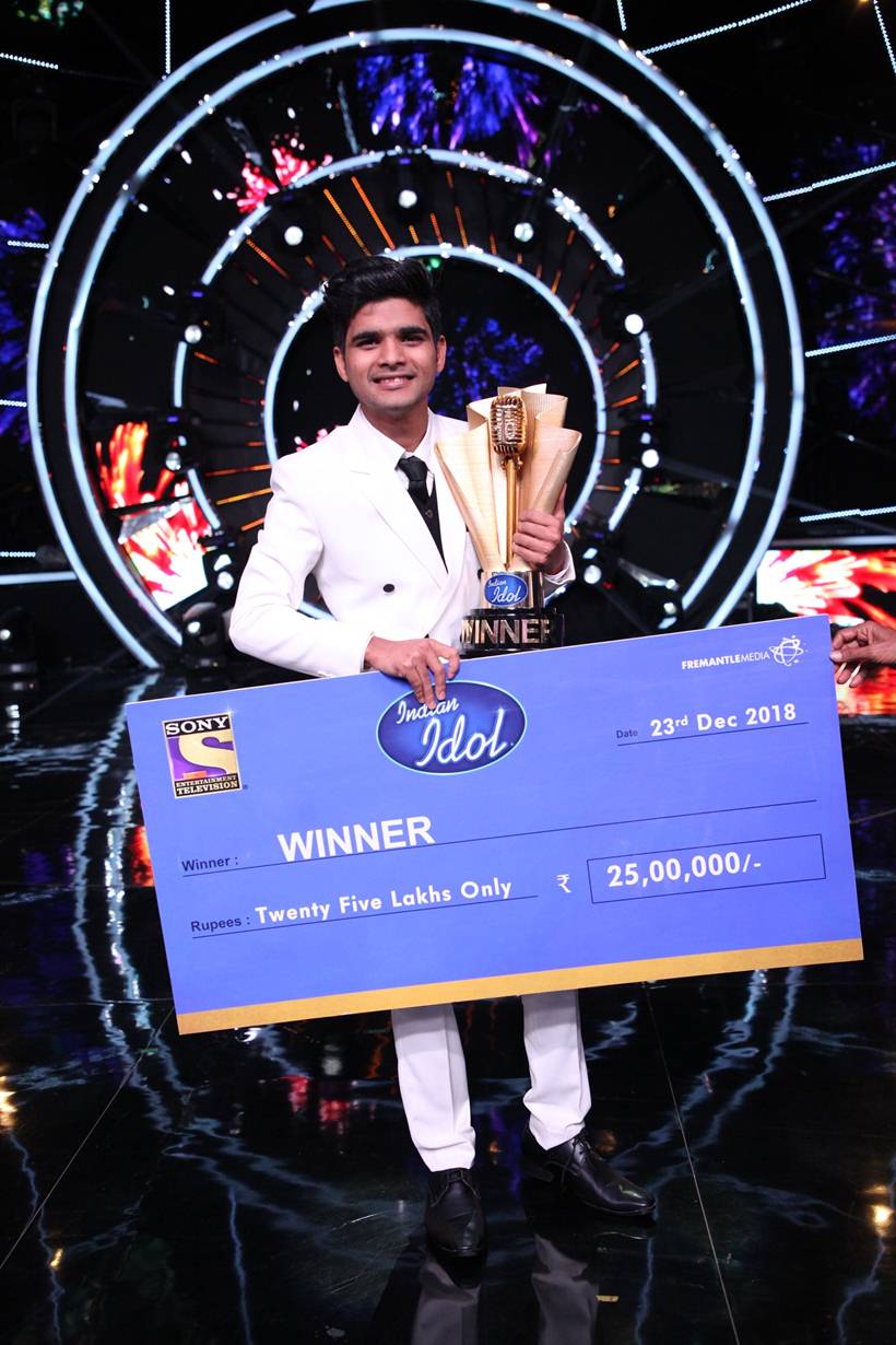 Indian Idol 10 Finale Salman Ali Emerges As The Winner Entertainment