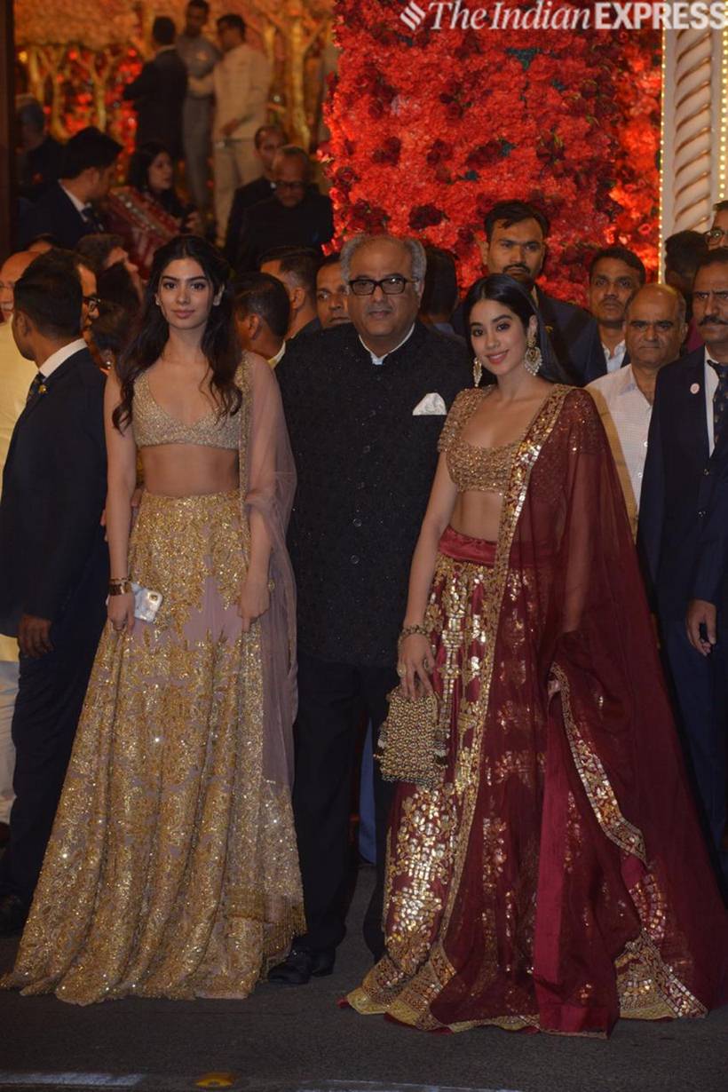 Janhvi kapoor at Isha ambani wedding