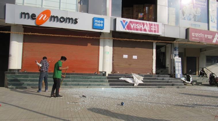 Imphal, Imphal vishal mega mart, Imphal shopping complex blast, grenade blast imphal, imphal news, Indian express, latest news 