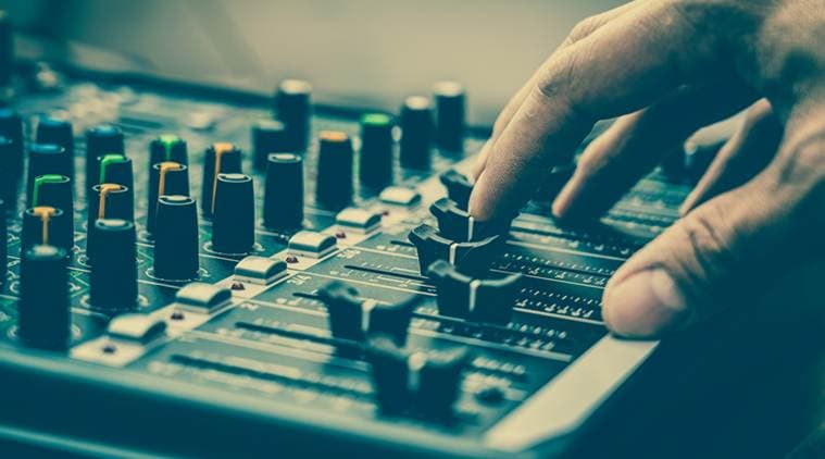 Scientists 'sew' with just sound waves