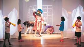 Anurupa Roy, puppeteer Anurupa Roy, Maharaja of Mastipur, Prithvi Theatre, Maharaja of Mastipur, Indian Express 