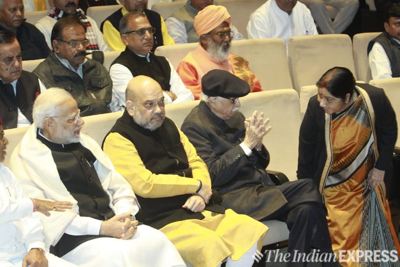 Political leaders pay homage to martyrs of 2001 Parliament attack