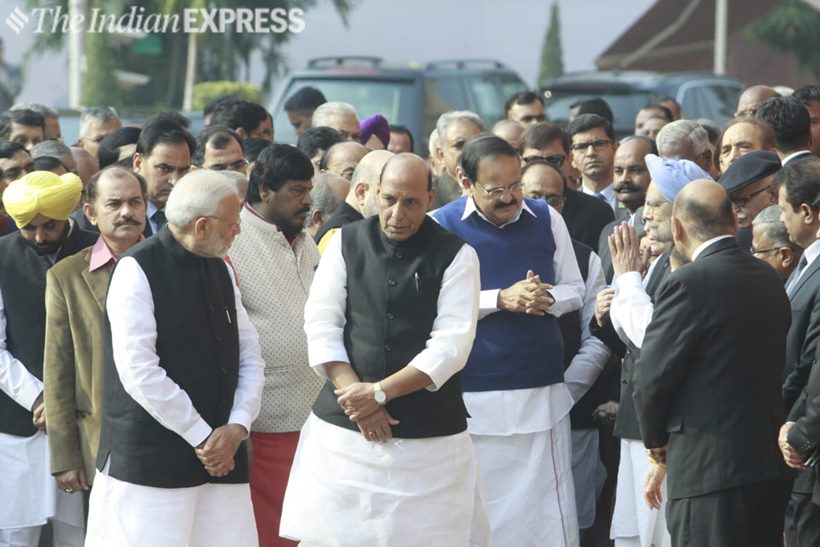 Political leaders pay homage to martyrs of 2001 Parliament attack