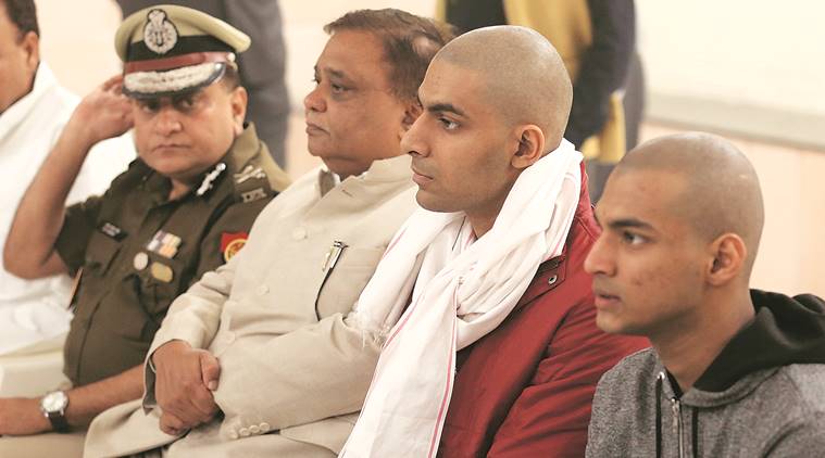 yogi adityanath, adityanath meets sho family, bulandshahr, bulandshahr violence, uttar pradesh, up cow slaughter, subodh kumar singh, subodh kumar singh's family, india news, indian epxress