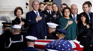 In Capitol, George H W Bush remembered as ‘great man’ and ‘gentle soul’