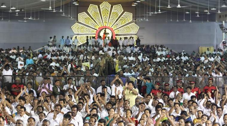 karunanidhi statue, karunanidhi statue unveiled, karunanidhi statue inauguration, opposition leaders in chennai, opposition leaders meeting, grand alliance, rahul gandhi, sonia gandhi, karunanidhi