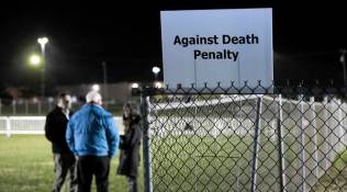 Tennessee electrocutes second inmate in two months