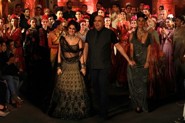 disha patani, tarun tahiliani, blenders pride fashion tour, disha patani fashion, disha patani latest news, disha patani latest pics, disha patani tarun tahiliani, disha patani updates, celeb fashion, bollywood fashion, indian express, indian express news