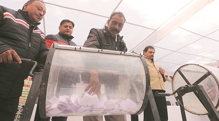 Draw of lots: 456 of 9,500 registered street vendors allotted vending sites in 21 sectors