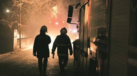 Mumbai: Fire in Worli, 16 firefighters in hospital